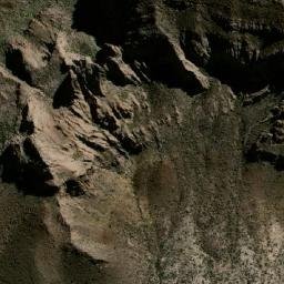 Satellite imagery of Cerro Risquera, AR