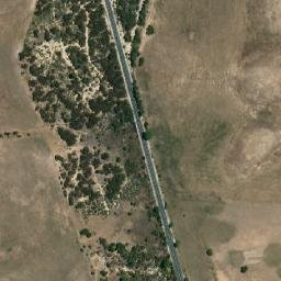 Satellite imagery of Round Hill, AU