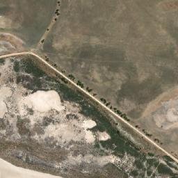 Satellite imagery of Round Hill, AU