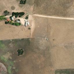 Satellite imagery of Round Hill, AU