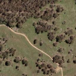 Satellite imagery of Round Hill, AU