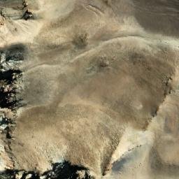 Satellite imagery of Cerro Las Mariposas, CL