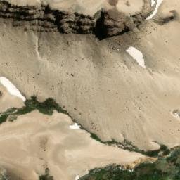 Satellite imagery of Paso del Guanaco, AR