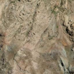 Satellite imagery of Cerro Los Maquis, CL