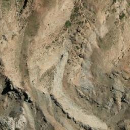 Satellite imagery of Cerro Los Maquis, CL