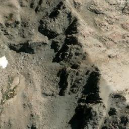 Satellite imagery of Cerro Lástima, CL