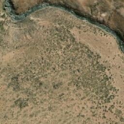 Satellite imagery of Loma del Medio, AR