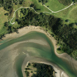 Satellite imagery of XI PUHOI, NZ