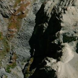 Satellite imagery of Cerro Maravilla, CL