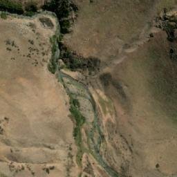 Satellite imagery of Paso de Mariposas, CL