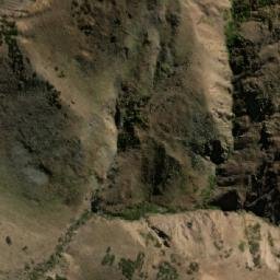 Satellite imagery of Paso de Mariposas, CL