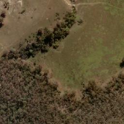 Satellite imagery of Moore Hill, AU