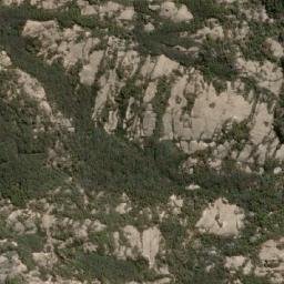 Satellite imagery of Mount Mcleod, AU