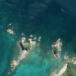 Satellite imagery of The Noises, NZ