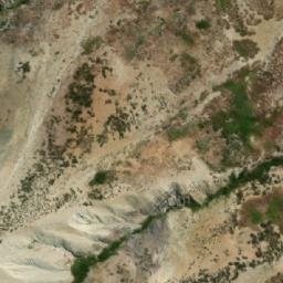 Satellite imagery of Paso de Lumabia, AR