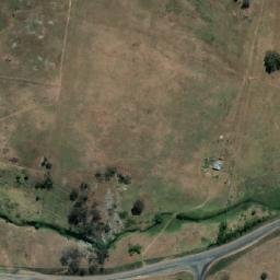Satellite imagery of Round Hill, AU