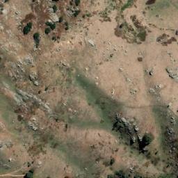 Satellite imagery of Robertsons Hill, AU