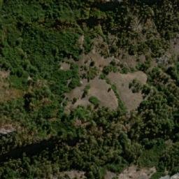 Satellite imagery of Paso Treguiles, AR