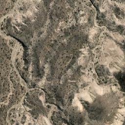 Satellite imagery of Loma del Medio, AR
