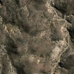 Satellite imagery of Loma del Medio, AR