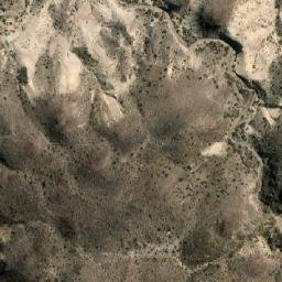 Satellite imagery of Loma del Medio, AR
