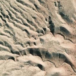 Satellite imagery of Cerro Chihuiu, AR