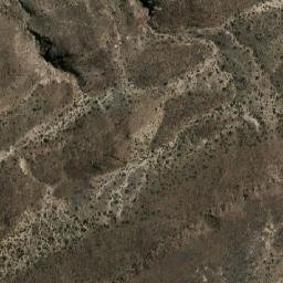 Satellite imagery of Loma del Medio, AR