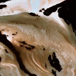 Satellite imagery of Cerro Aqui Hueco, AR