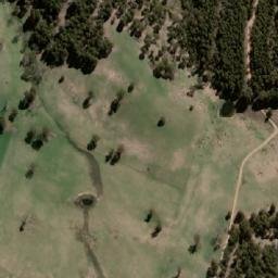 Satellite imagery of Round Hill, AU