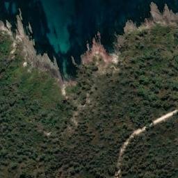 Satellite imagery of Honeysuckle Point, AU