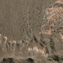 Satellite imagery of Barda Castillo, AR