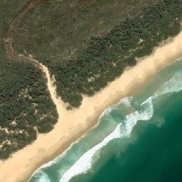 Satellite imagery of Bay Cliff, AU