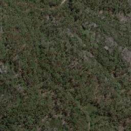 Satellite imagery of Mount Thackeray, AU