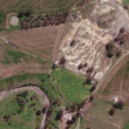 Satellite imagery of Woodhouse Hill, AU