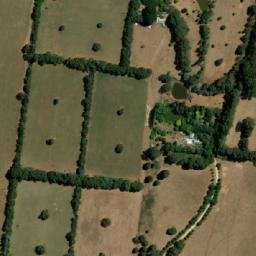 Satellite imagery of Dolphins Hill, AU