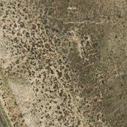 Satellite imagery of Cerro La Media Luna, AR