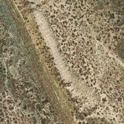 Satellite imagery of Cerro La Media Luna, AR