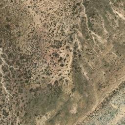 Satellite imagery of Cerro La Media Luna, AR
