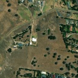 Satellite imagery of Picnic Hill, AU