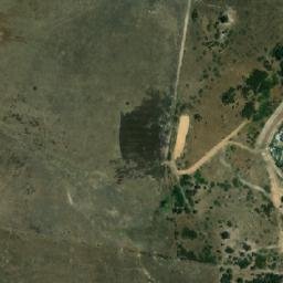 Satellite imagery of Picnic Hill, AU