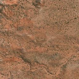 Satellite imagery of Loma del Medio, AR