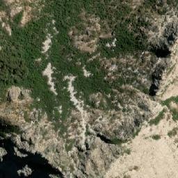 Satellite imagery of Cerro Macizo, CL