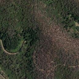 Satellite imagery of Little Sugarloaf, AU