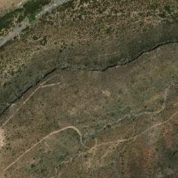 Satellite imagery of Cerro Avispas, AR