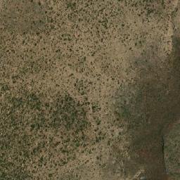 Satellite imagery of Cerro La Manea, AR
