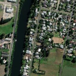 Satellite imagery of Amboyne Hill, AU