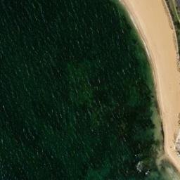 Satellite imagery of Bonnet Rock, AU