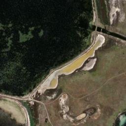 Satellite imagery of Bates Point, AU