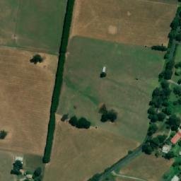 Satellite imagery of Camp Hill, AU