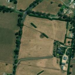 Satellite imagery of Camp Hill, AU